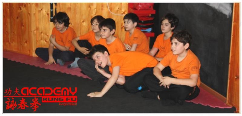 Kung Fu Bambini Academy Italia di Sifu Salvatore Mezzone Wing Tjun Ving Tsun Chun cinene artimarziali tradizionali e sport da combattimento Caserta accademia nazionale (8)